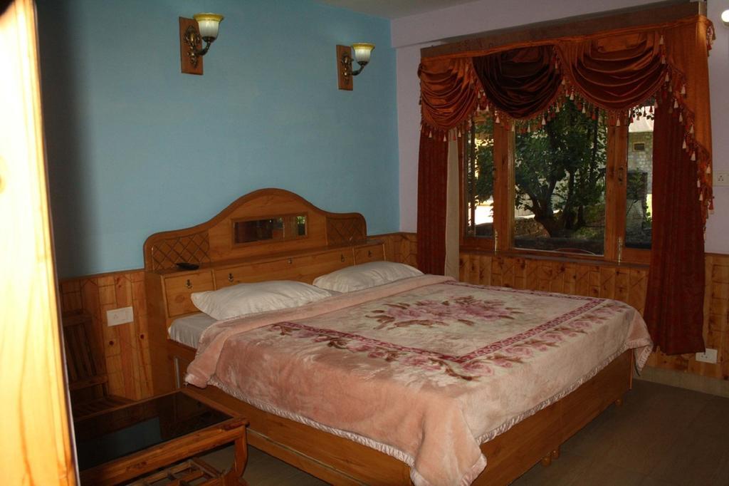 Suraj Cottage Manali Exterior photo