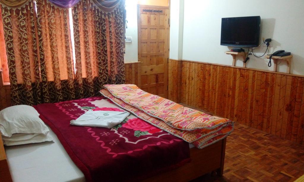 Suraj Cottage Manali Exterior photo